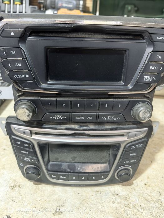 Продам магнитолы штатные