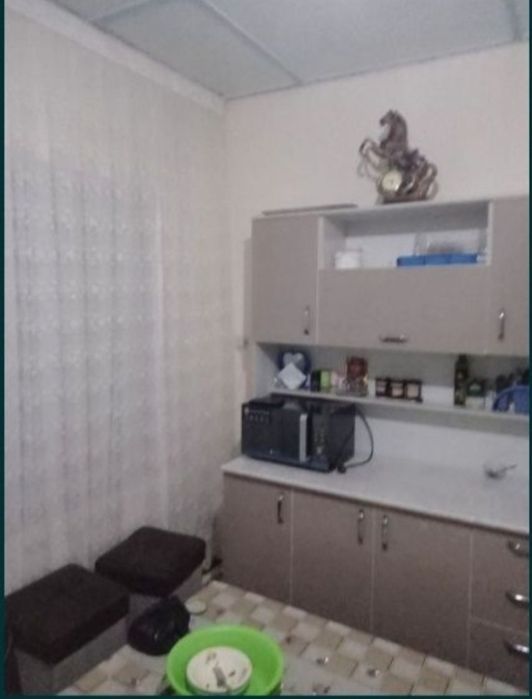 Uchastka sotiladi 6.sotix 4.xona