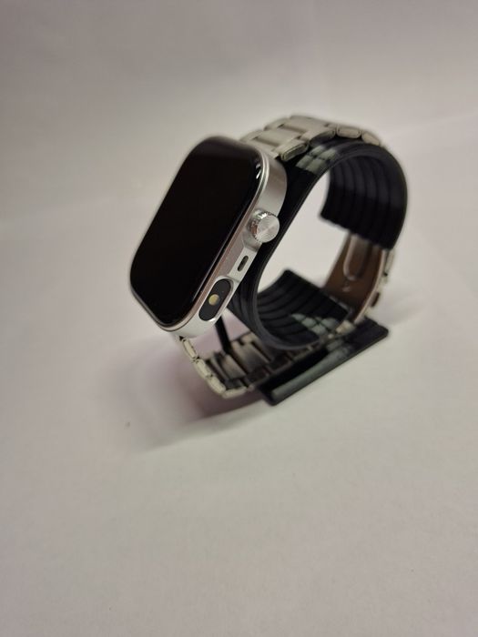 Смарт часовник с множество екстри +ПОДАРЪК втора каишка