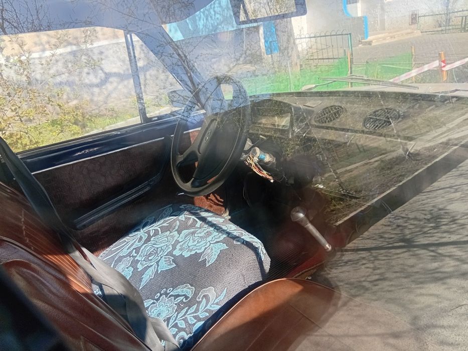 Продаю машину ваз 2101