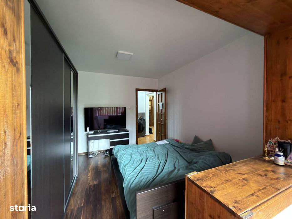 Apartament 3 camere, decomandat, 53 mp - zona Lipovei