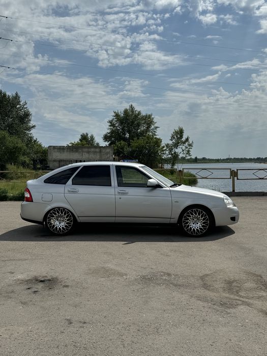 Продам литые диски Sakura Wheels original