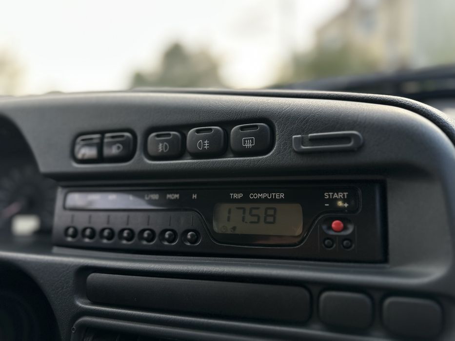 Ваз 2115 , Lada 2011 года выпуска.