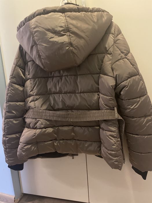 Зимно яке с качулка,2 джоба и колан