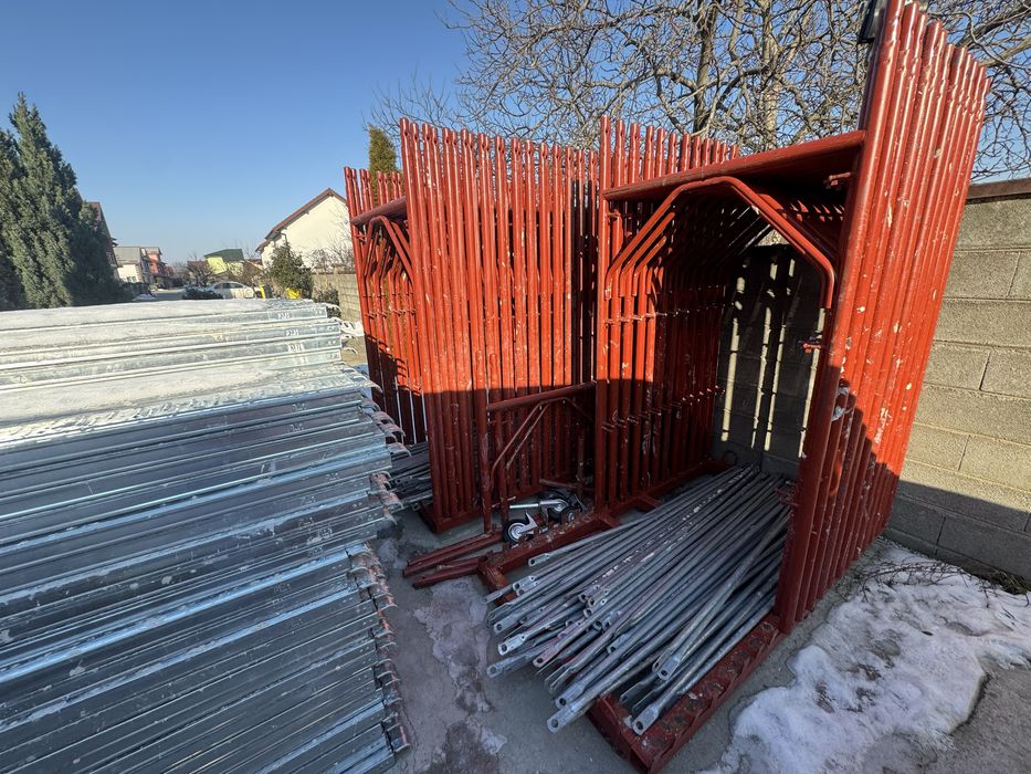 Schela italiana pt lucrari in exterior si interior  de inchiriat Lugoj