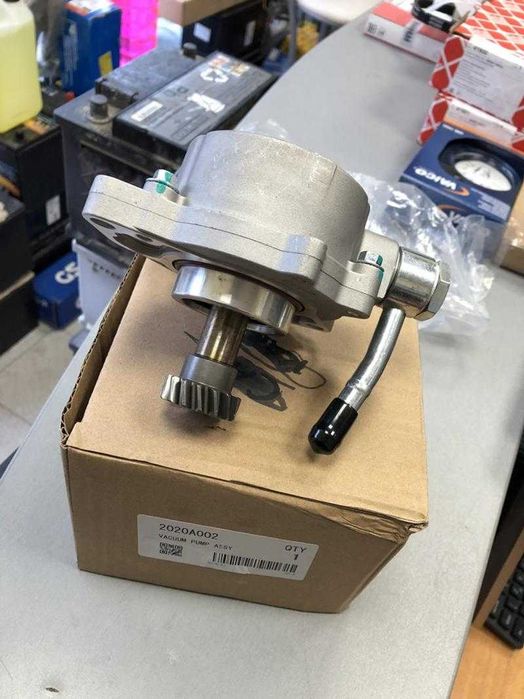 Вакуум помпа MITSUBISHI L200 - 2.5D 2005/-2015  2020A002