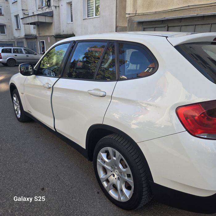 Vând BMW x1 xdrive