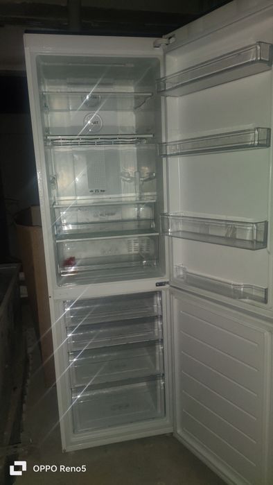 Холодильник Хайер.