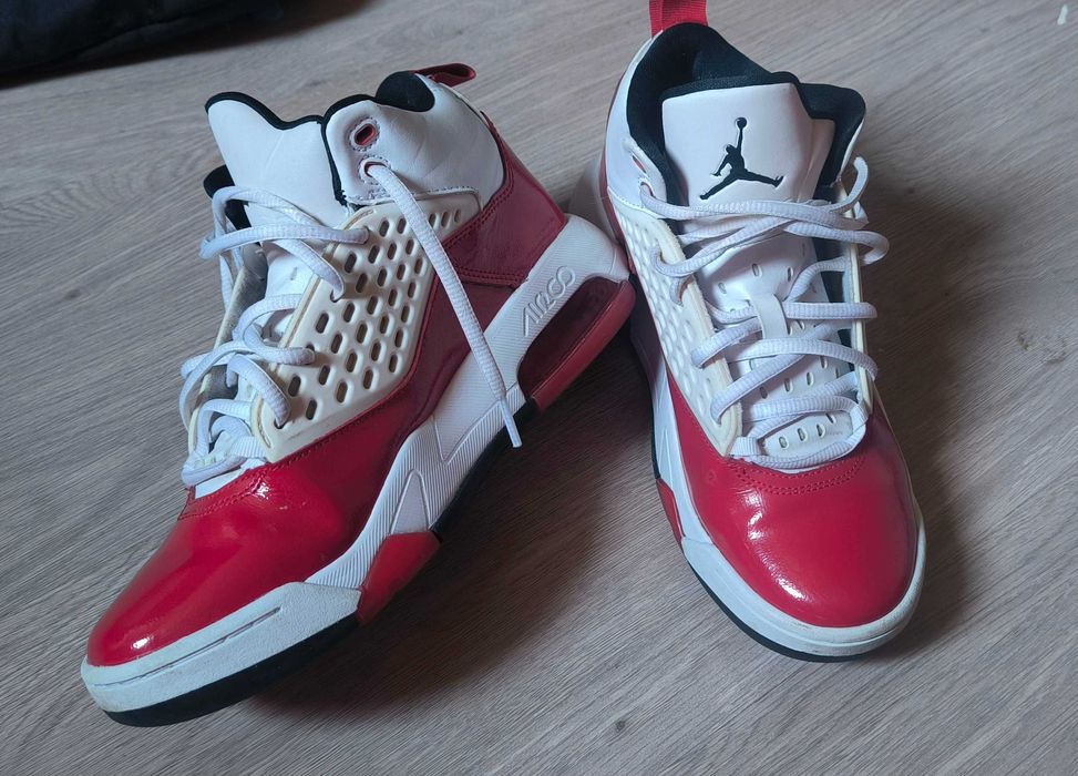 Обувки Air Jordan Maxin 200