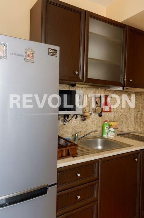 Дава се под наем Двустаен апартамент в Варна, м-т Траката - 60 кв.м за 450 € - Снимка #2