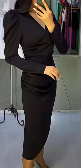 Вечернее платье атлас