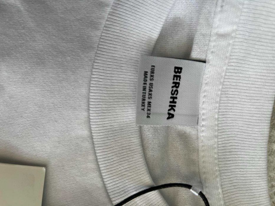 Тениска Bershka XS оversize