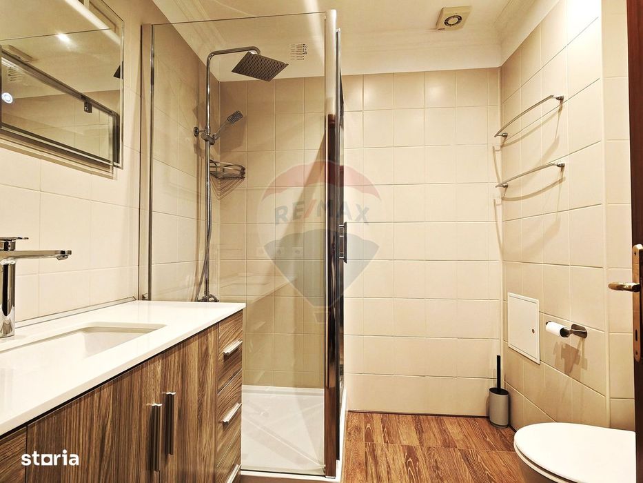 Apartament cu garaj propriu de închiriat în cartierul Primăverii