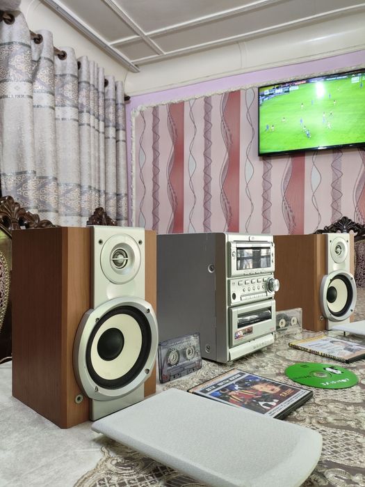 Orginal LG 100% ishlaydi mini muzikalniy sentr sotiladi dvd format