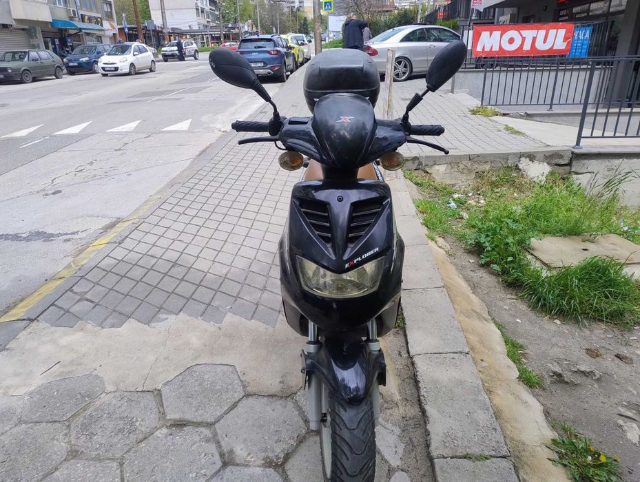 скутер EXPLORER/SPIN 50 2Т