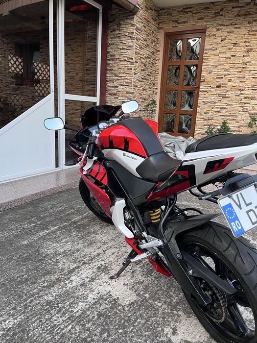 Yamaha YZF-R125