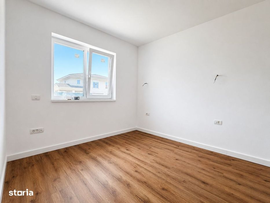 Duplex despartit prin camera tehnica Comision 0 - 189.000 Euro