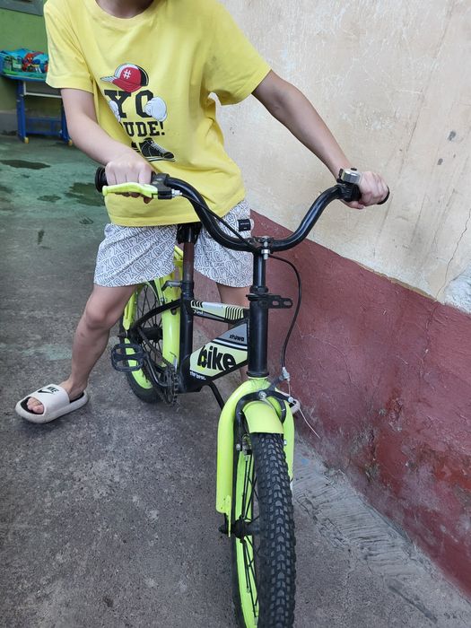 Детский велосипед двух колёсный