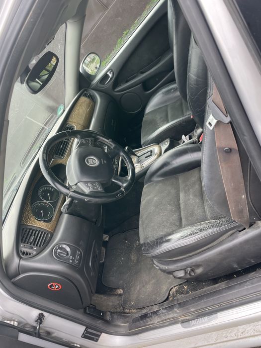Jaguar X-Type 3.0 benzina vand sau dezmembrez