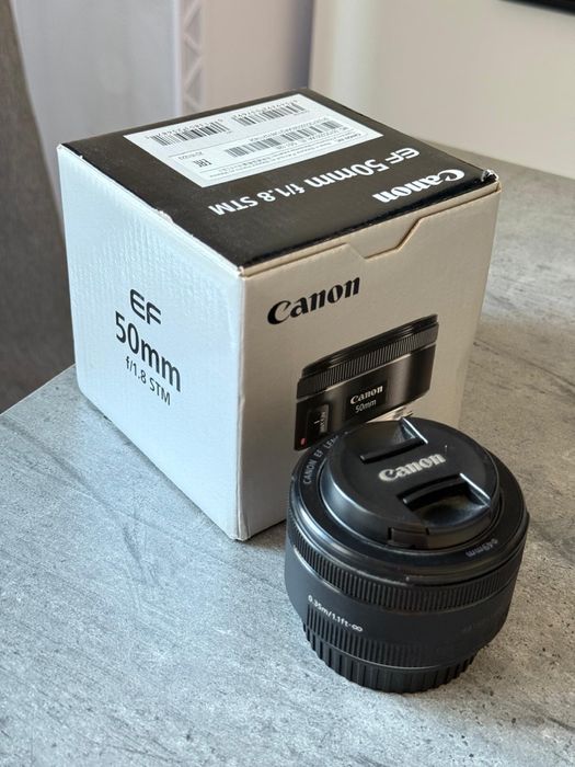 ❁ほぼ新品❁明るい単焦点レンズ❁Canon EF 50mm F1.8 STM Canon EF 50mm Obiectiv Foto DSLR F1.8 STM - F64.ro - F64.ro