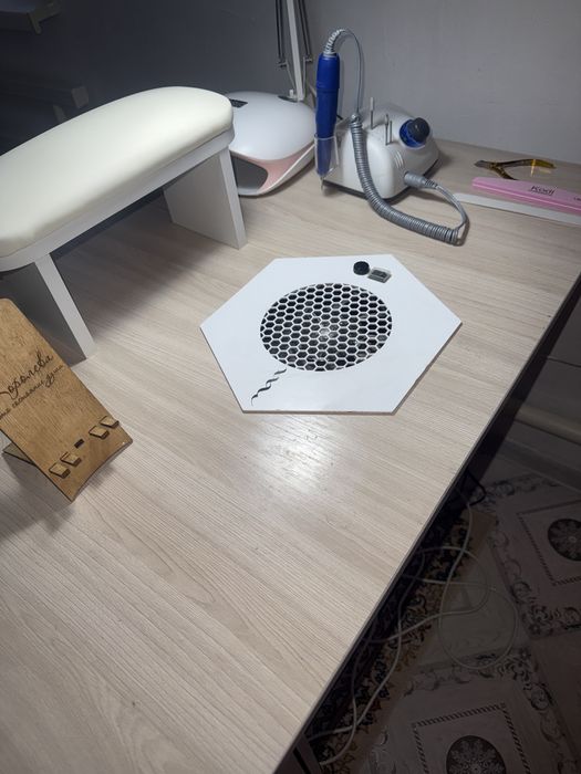 Вытяжка для маникюра