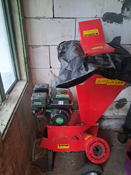 Tocator crengi si tulpini