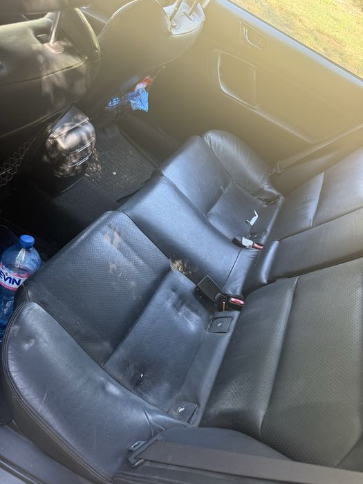Subaru Legacy на части