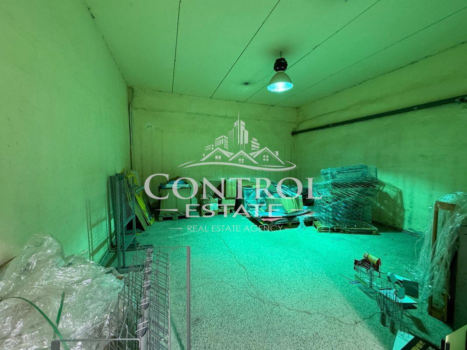 Склад в Велико Търново-Център площ 320 цена 200000