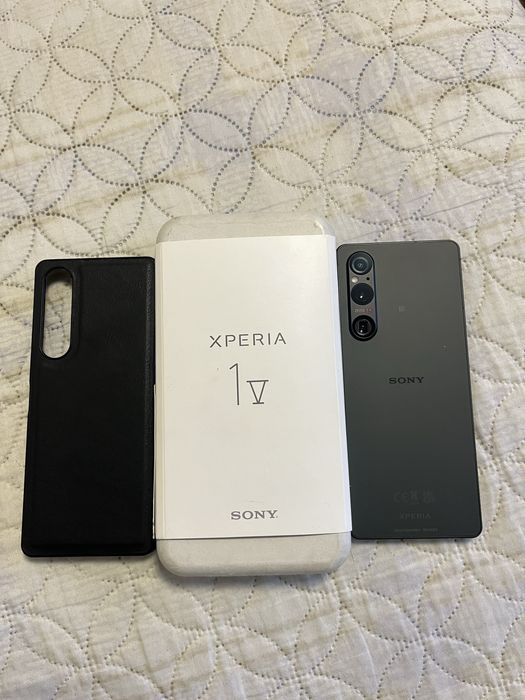 Sony Xperia 1 V  почти не е ползван