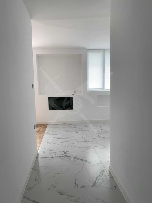 Продава се Едностаен апартамент в Пловдив, Тракия - 38 кв.м за 1530 €/кв.м - Снимка #2