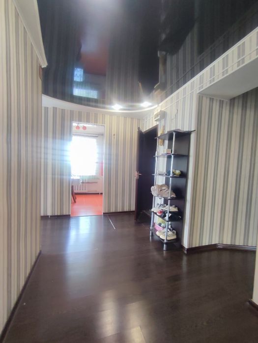 Продам  3х ком.кв универмаг