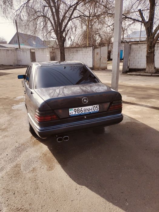 Mercedes 230 обмен предлагайте.