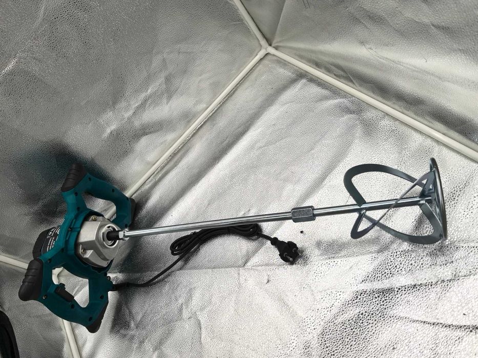 Mixer vopsea mortar 2800W 970RPM Onex 249 lei