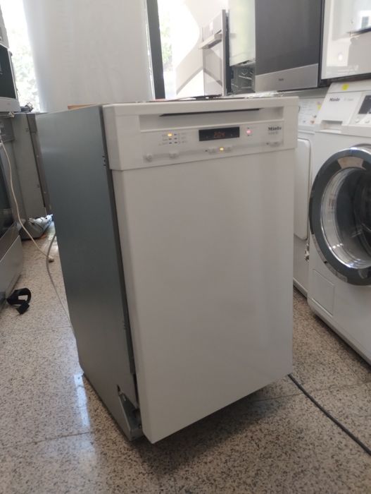 Съдомиялна Miele Activ SC 45см