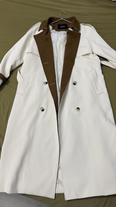 Тренч Avalona.Размер L.25к.