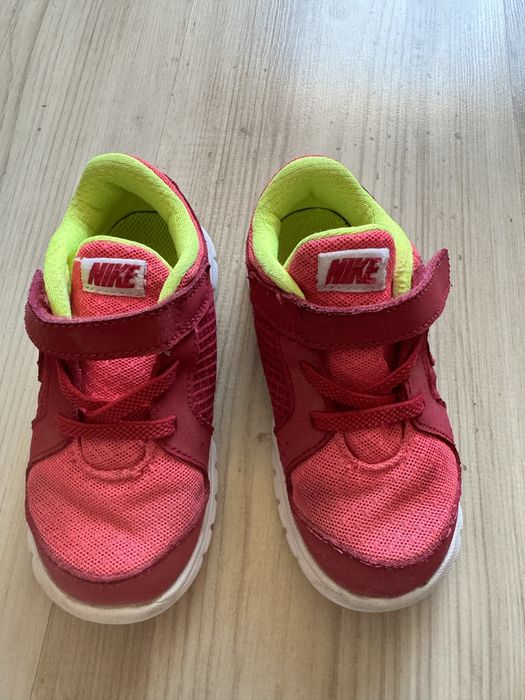 Маратонки Nike за момиче