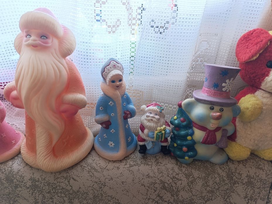 Ёлочные игрушки ,  резиновые , пластик , плюш  СССР