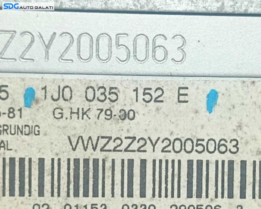 Unitate Radio Player Volkswagen Passat B5 5.5 1997 - 2005 Cod 1J0035152E [A0825]