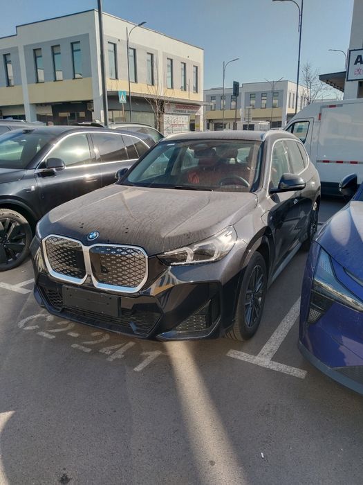 Bmw ix1 e drive 25l