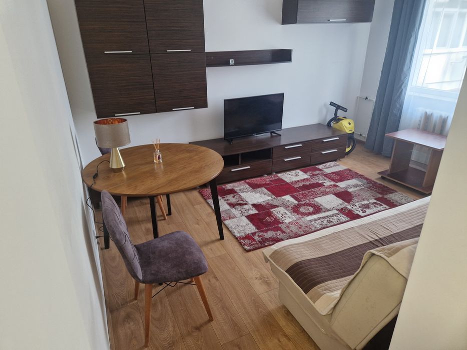 Apart 2 cam renovat mobilat si utilat