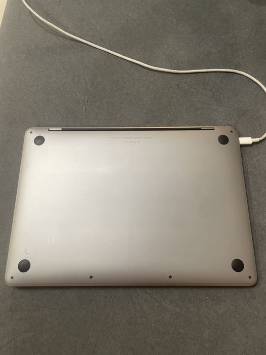 MacBook Pro 13” (2017, A1708)