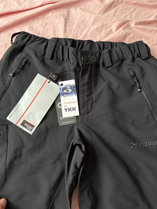 Pantaloni de drumetie strindberg