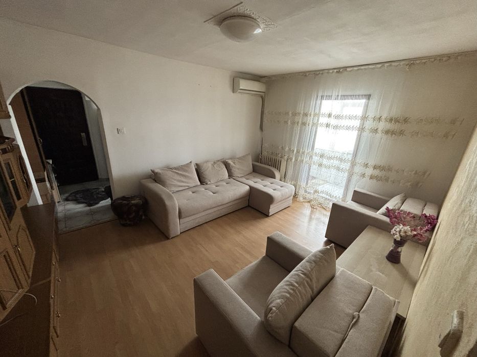 Apartament de inchiriat