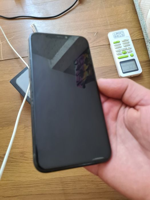 IPhone 11 pro 64gb 98% живот на батерията