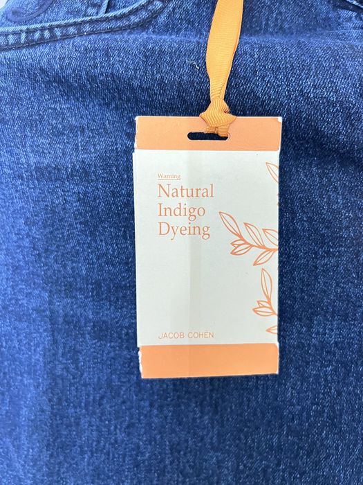 Нов модел дънки JACOB COHEN. Налична пълна серия от31ви до 40ти размер