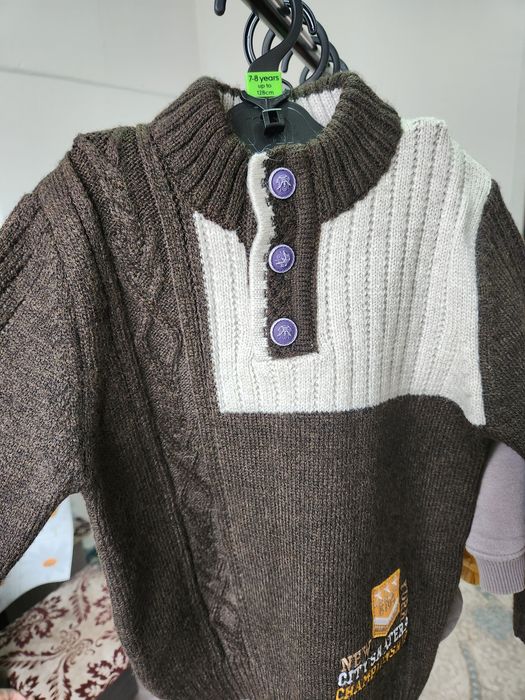 Продам детские вещи