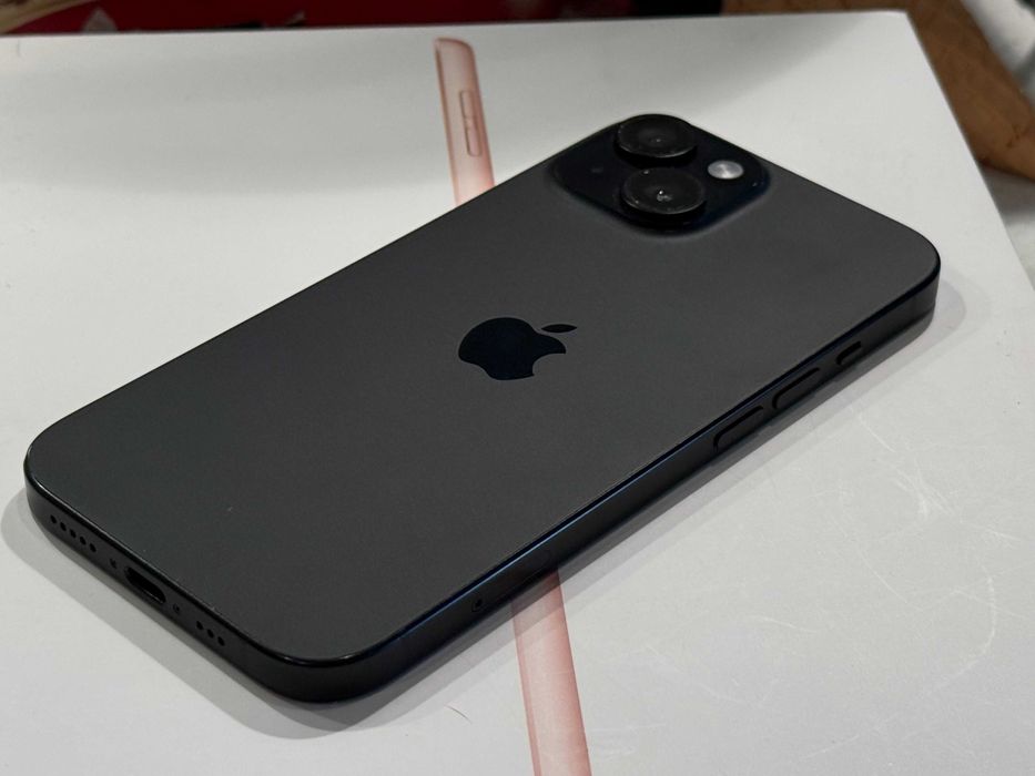 iPhone 15 128GB Black – Отличен, 88% Батерия!