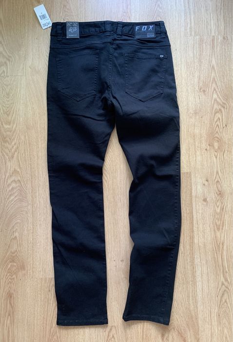 Чисто нови дънки Fox