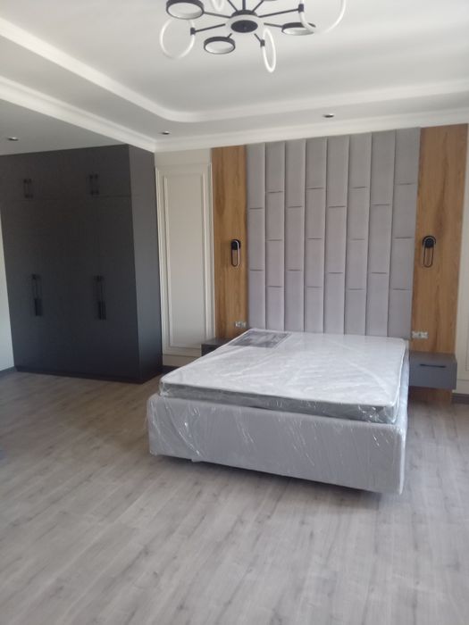 Реставратсия Двери кухния ленится мебели