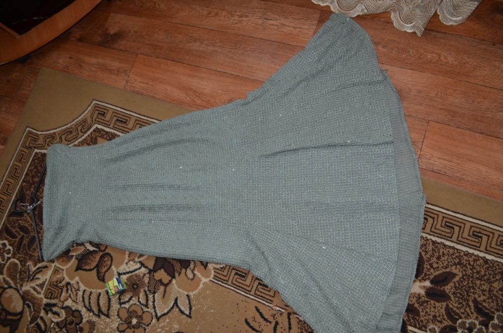 Продам Платье вечернее